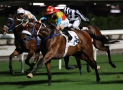 开云官网-看值色投港首升再表时，与准生队