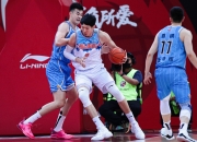 开云体育APP下载-热火险胜澳大利亚男篮，汉密尔顿三分雨点燃全场的简单介绍