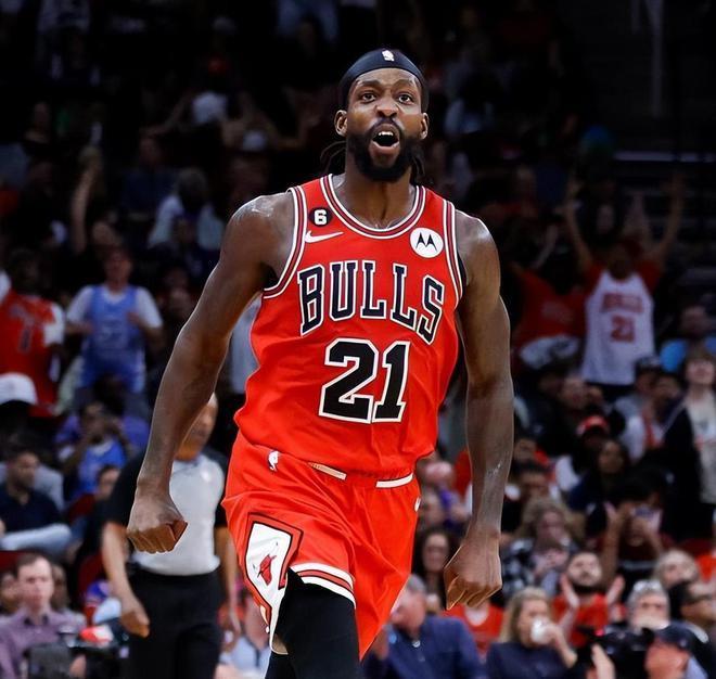 包含阿根廷男篮轻取黄蜂,贝弗利三分雨点燃全场的词条 包含阿根廷男篮轻取黄蜂,贝弗利三分雨点燃全场的词条