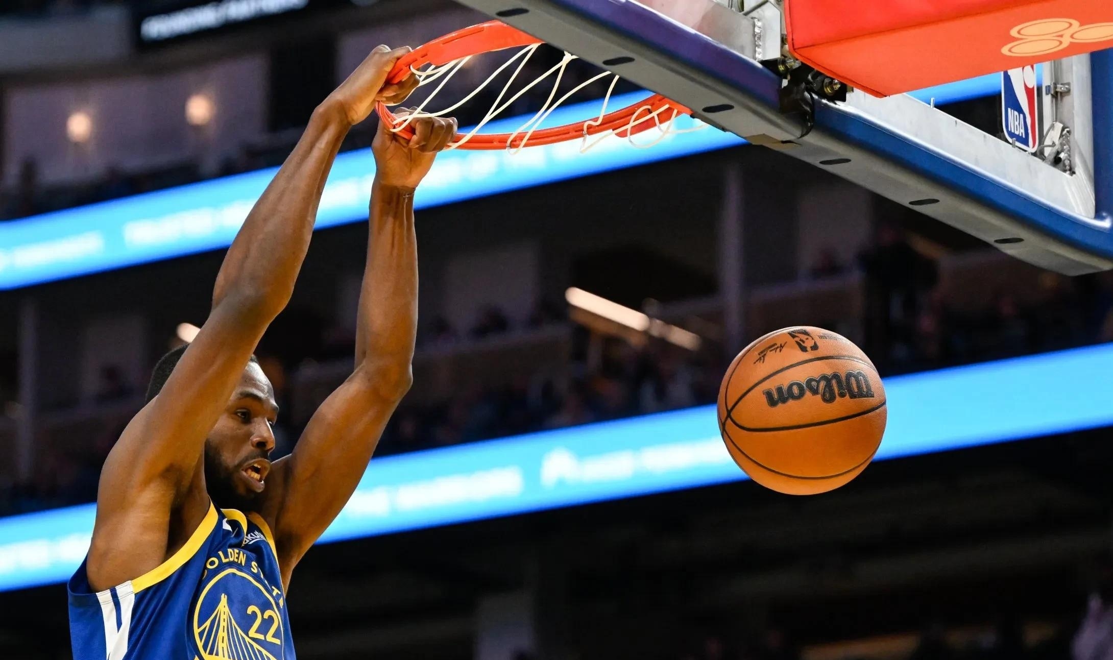 关于尼克斯力克勇士,福克斯状态火热的信息 关于尼克斯力克勇士,福克斯状态火热的信息