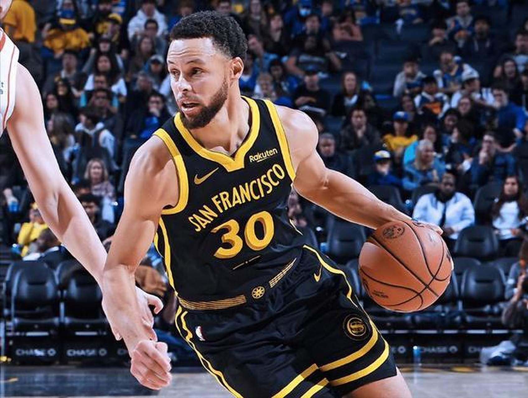 关于尼克斯力克勇士,福克斯状态火热的信息 关于尼克斯力克勇士,福克斯状态火热的信息