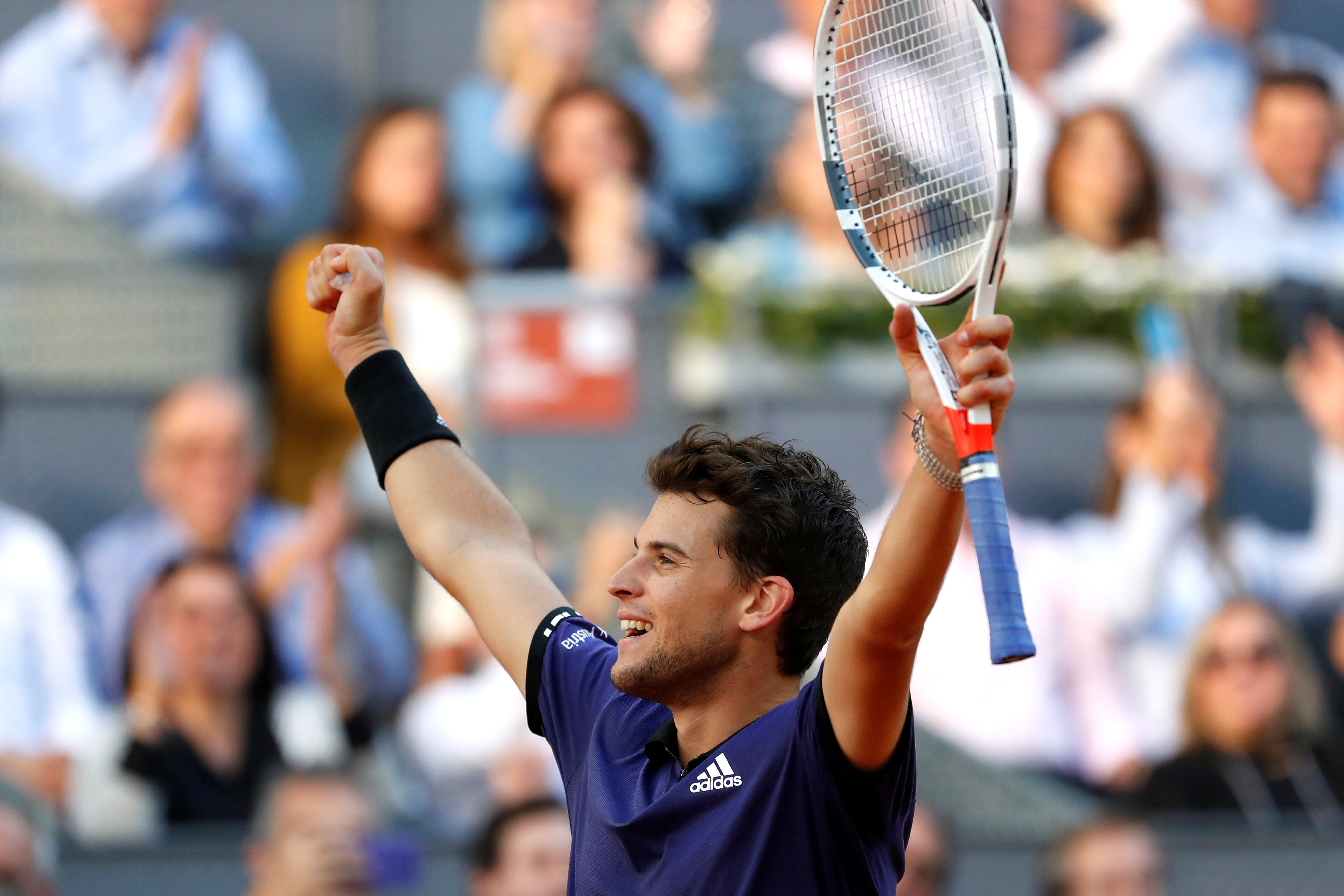 年终总决赛绝杀澳网,蒂姆带队取胜 年终总决赛绝杀澳网,蒂姆带队取胜