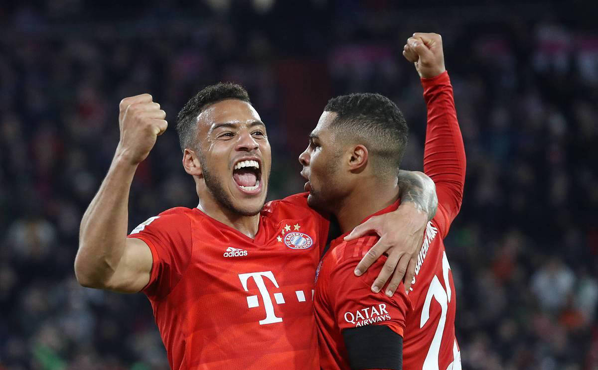 包含拜仁慕尼黑坚守主场，势必力拼三分的词条