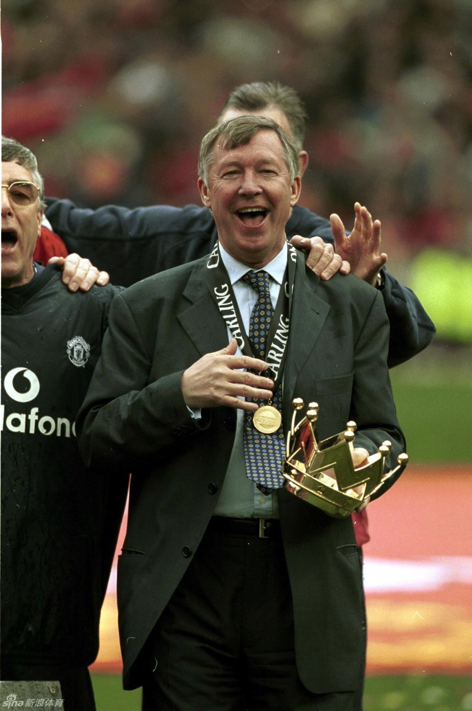 俄罗斯射箭冠军斩获金牌，巅峰时刻