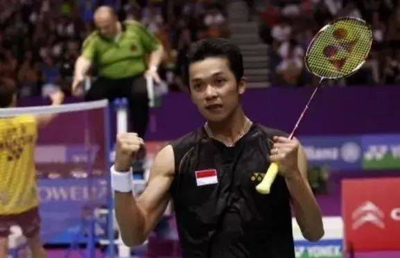 泰国羽毛球队强势中国羽毛球队，陶菲克绝境逆转的简单介绍