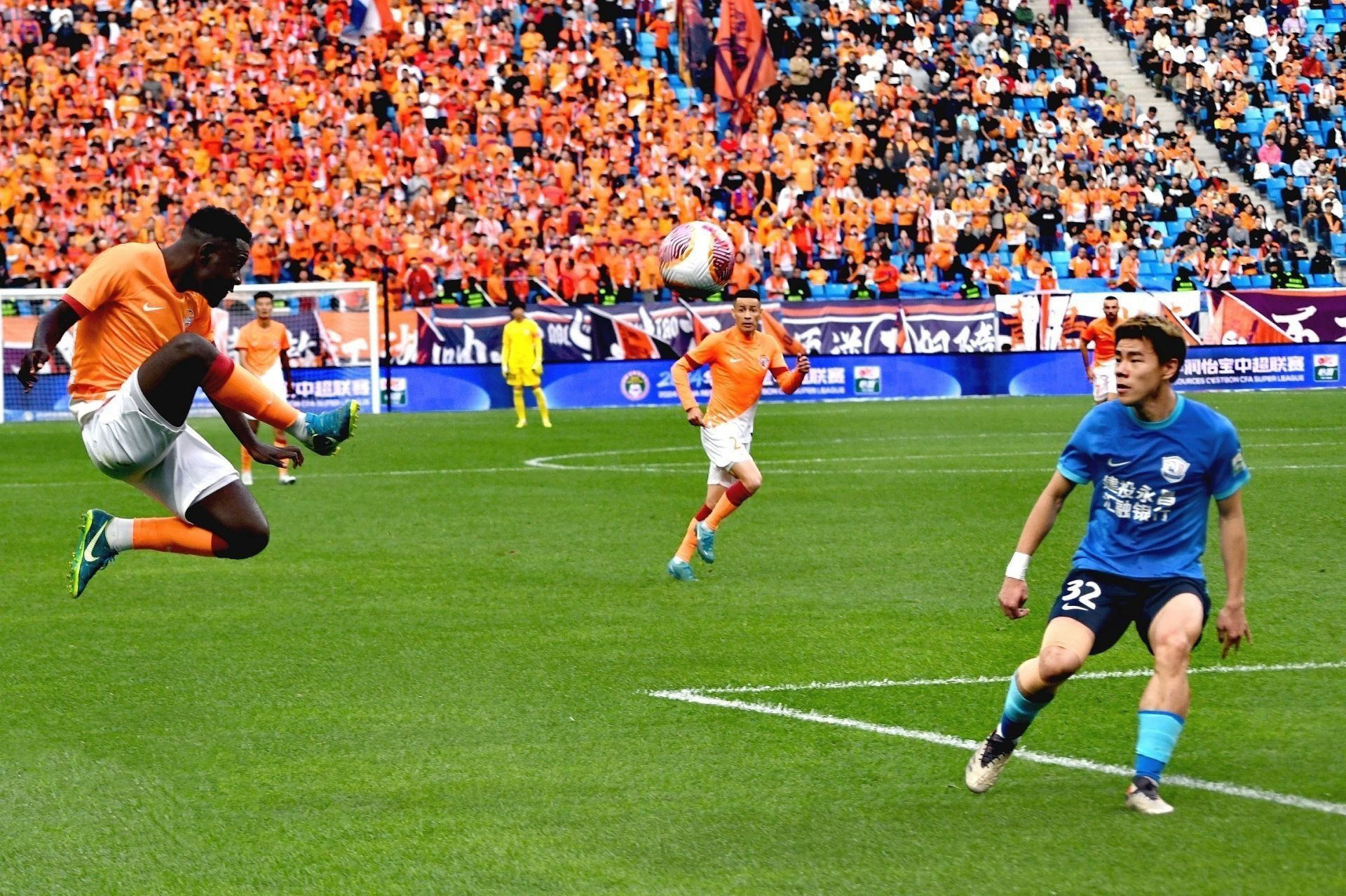 剑桥联在客场获胜，将士气高涨带入下一轮的角逐的简单介绍