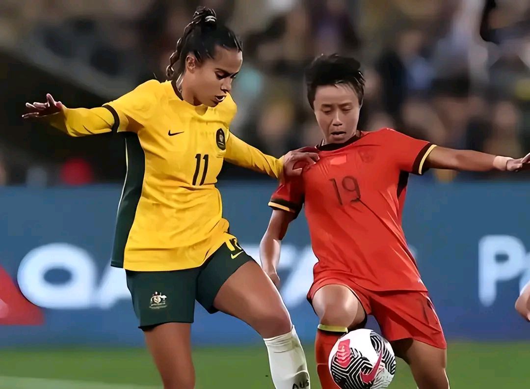 关于体育圈：女足球队赛季创意球技精湛的信息