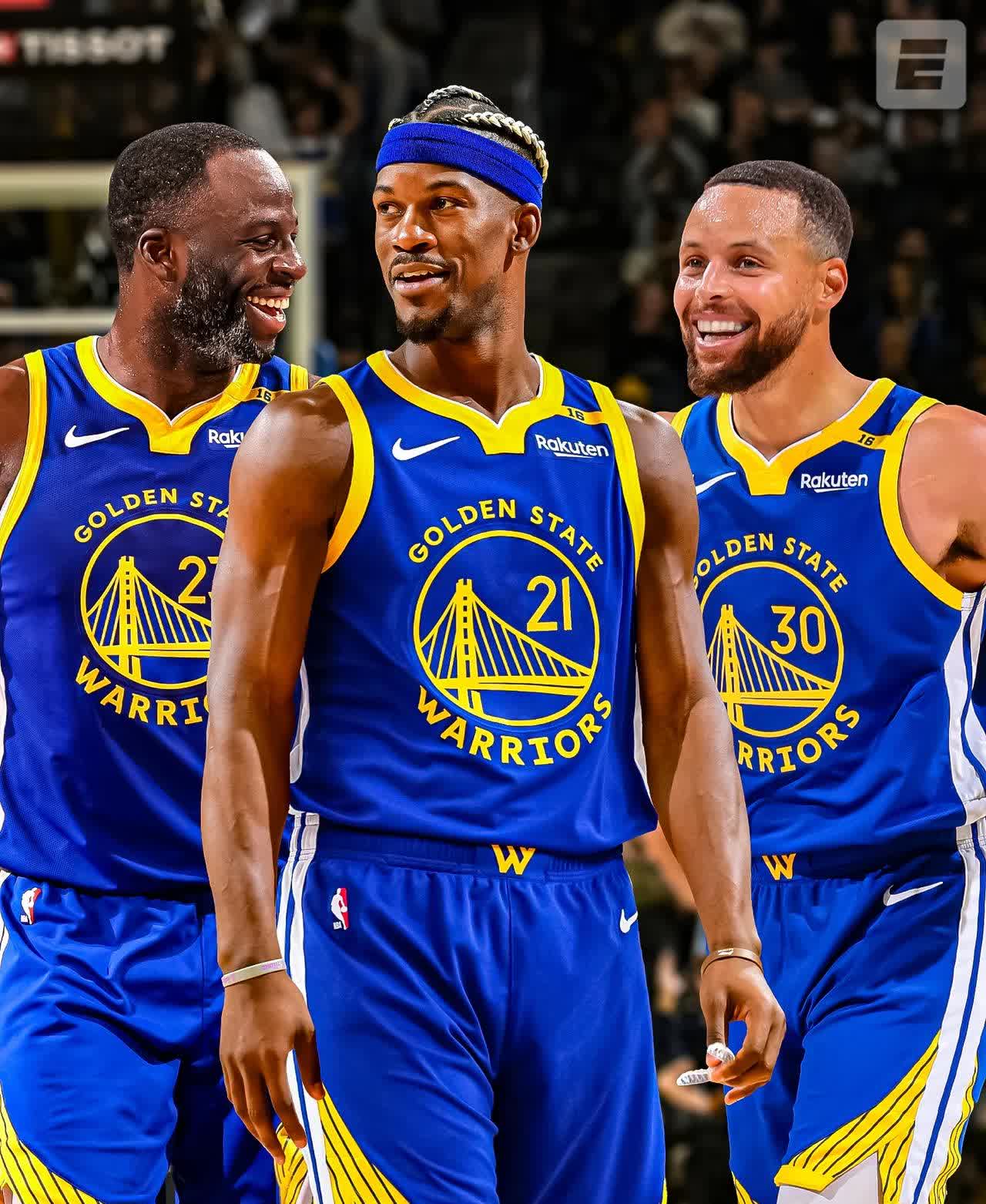 关于勇士绝杀广州队，库里高光表现的信息