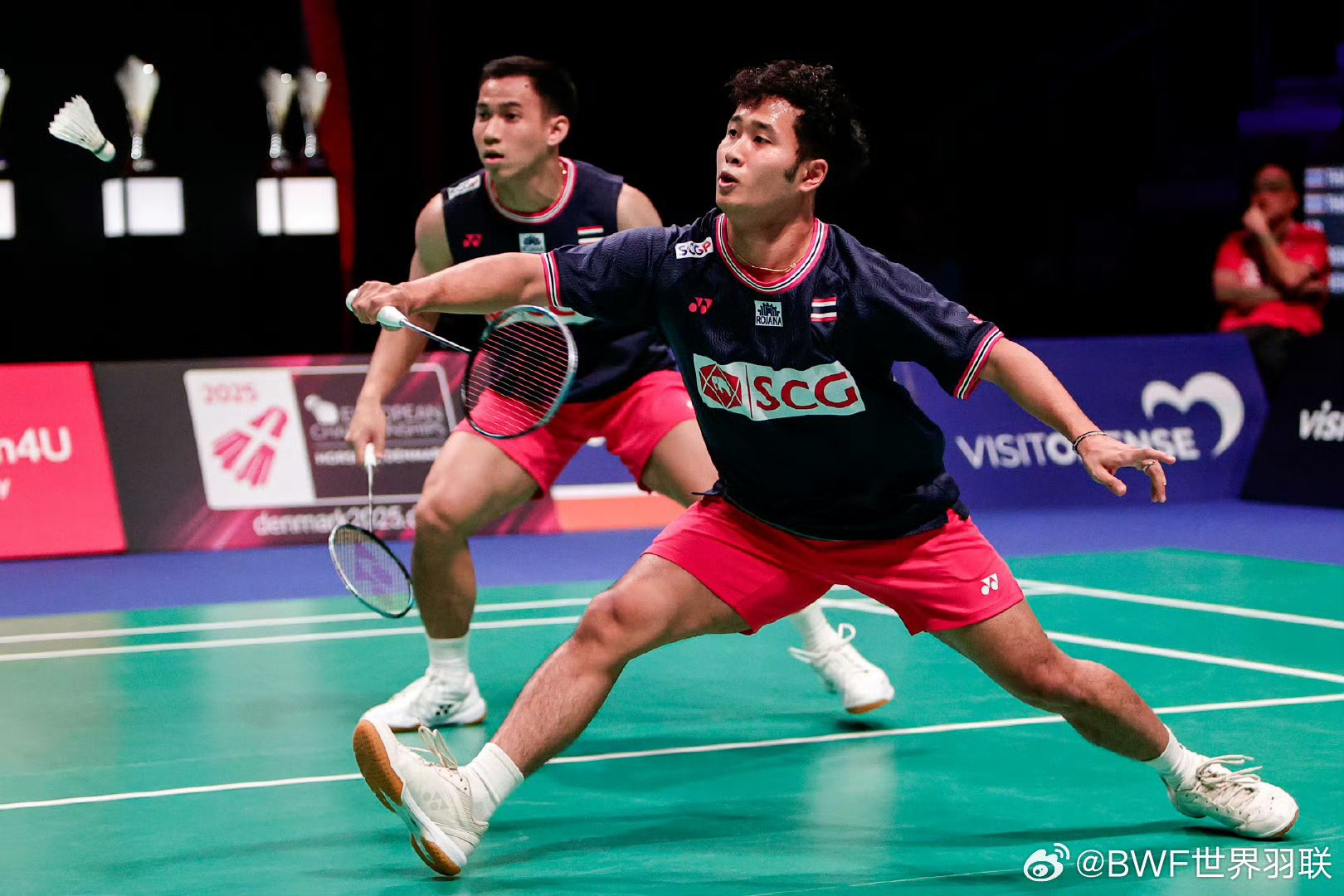 包含印尼羽毛球队逆转印度羽毛球队，辛杜高光表现的词条