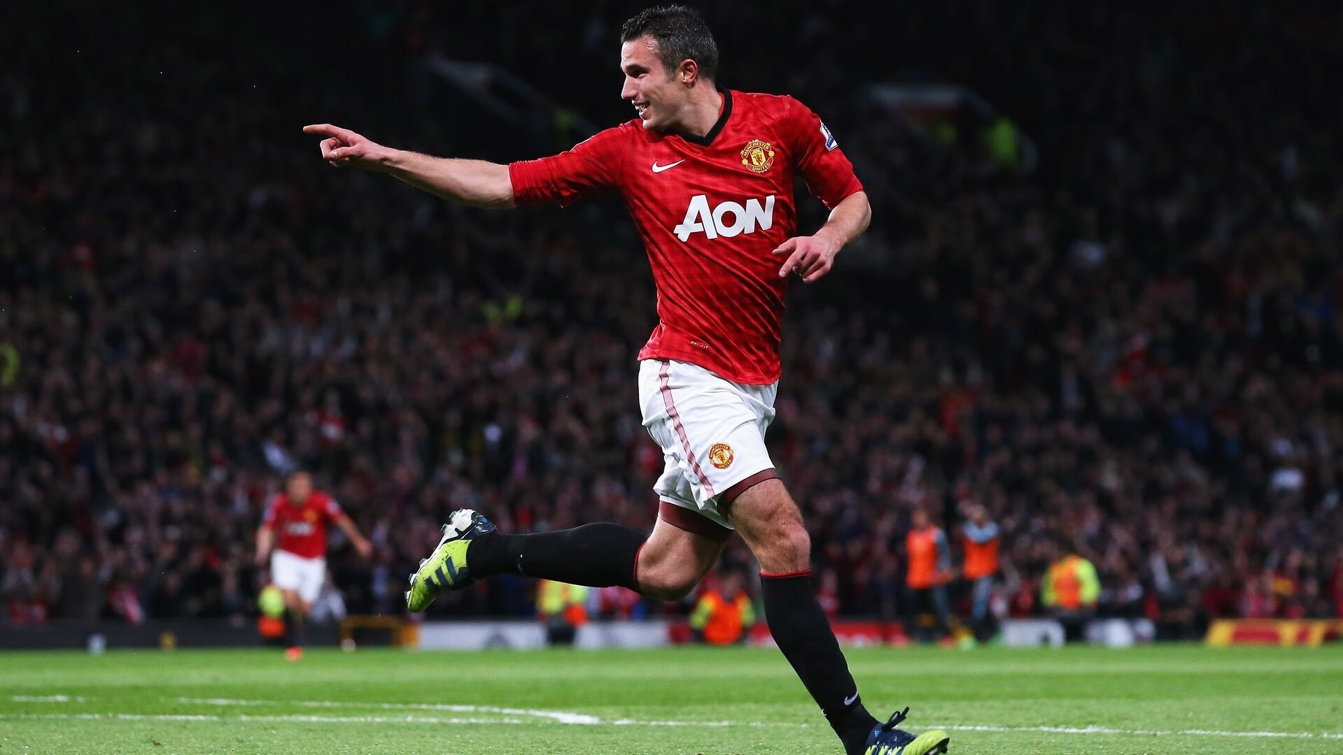 赛道与绿茵场的双重奏，F1揭幕战与马赛的胜利之夜